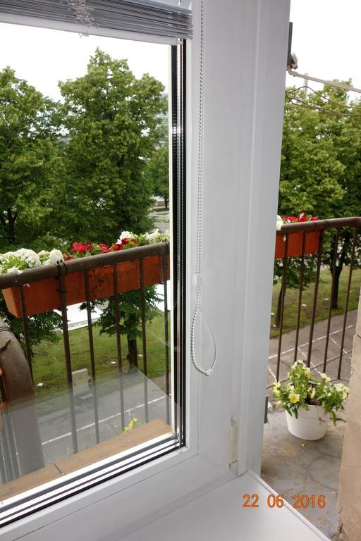 Riga Old Town River View With Balcony Exterior foto